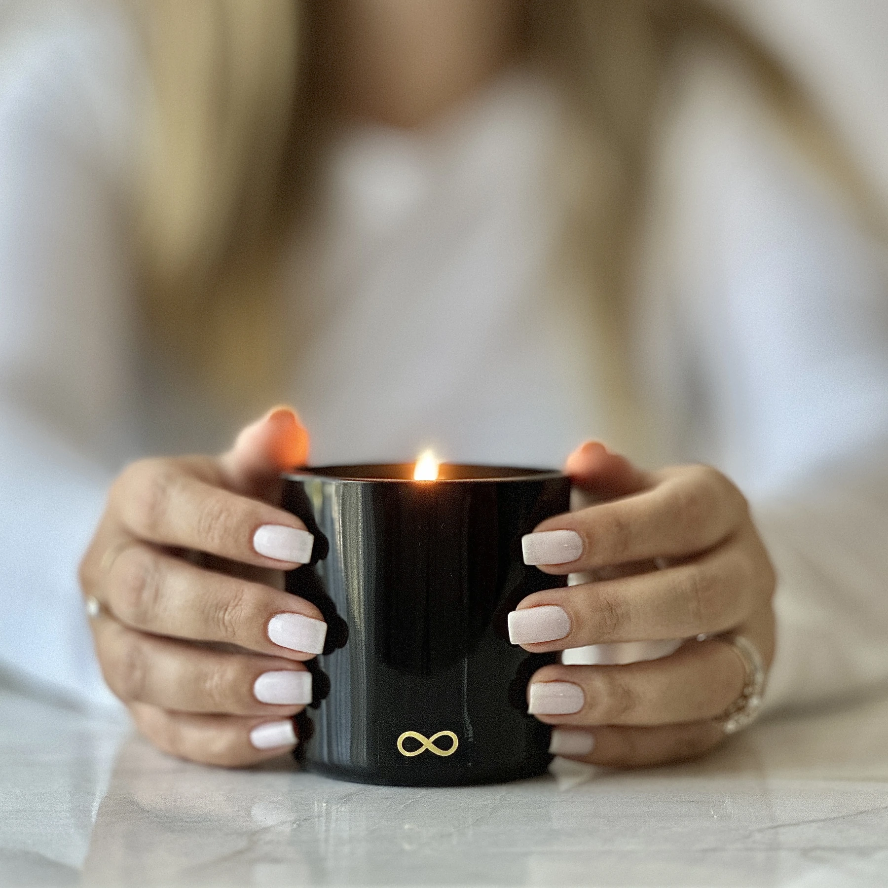 Ritual com vela Voyde Wellbeing